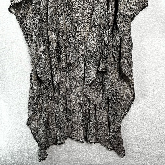 POL Snake Skin Printed Sheer Kimono one size open front lightweight cover up top - Picture 7 of 16